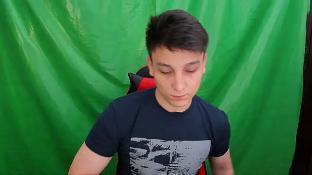 Chat XXX en directo de Justin_time111