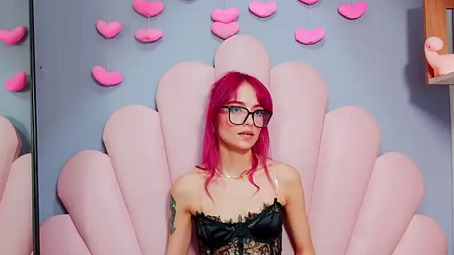 แชท XXX สดของ luci_miller