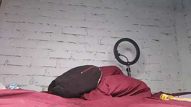 Barbarastarrk Adlı Modelin Canlı XXX Sohbeti