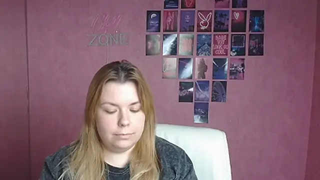 SusannaNightn Live XXX chat