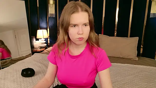 Alida_Brice 现场XXX聊天