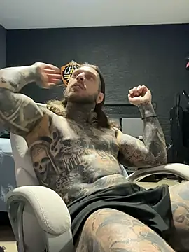 Онлайн чат XXX ThomasHells