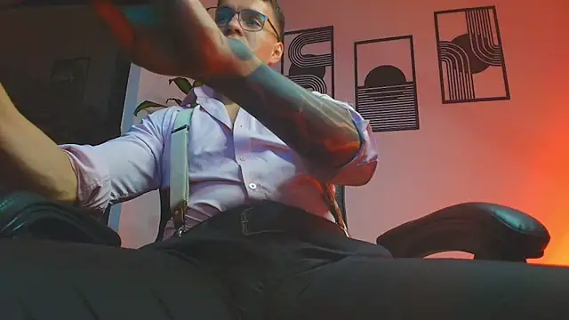 Chat XXX Live ALPHA_DOMINUS_