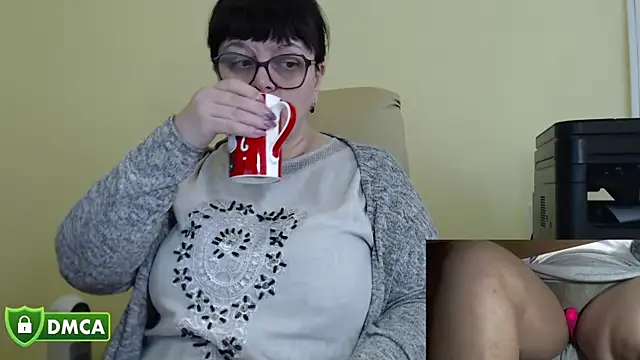 BrandiOhNight's Live XXX Chat