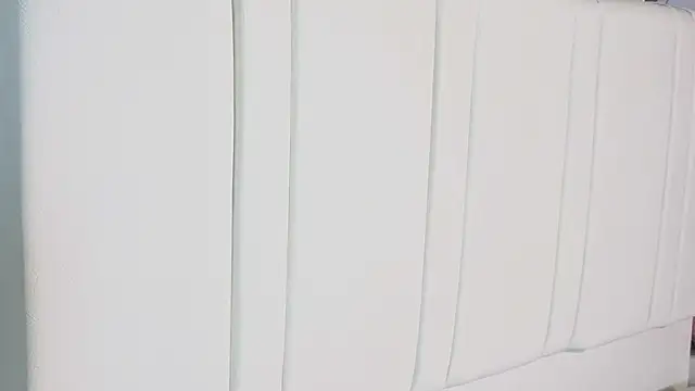 XXX chat uživo modela zully_fox