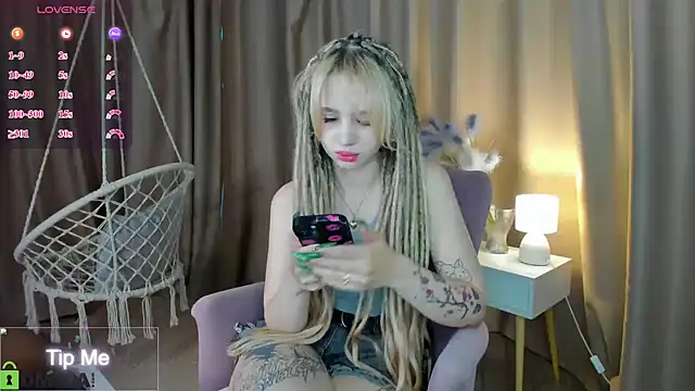 Valerie_Woods' Live XXX Chat