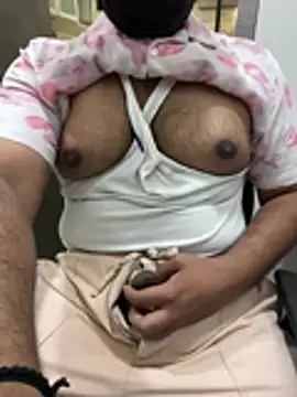 צ'אט XXX בשידור חי של dick69lil