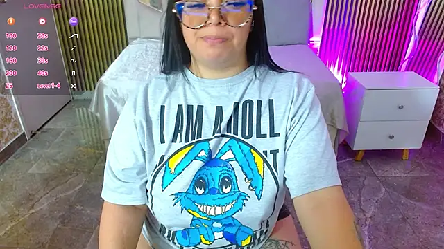 martinna_tay 라이브 XXX 채팅