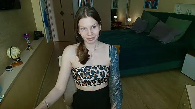 ReginaSparkle Chat XXX in diretta