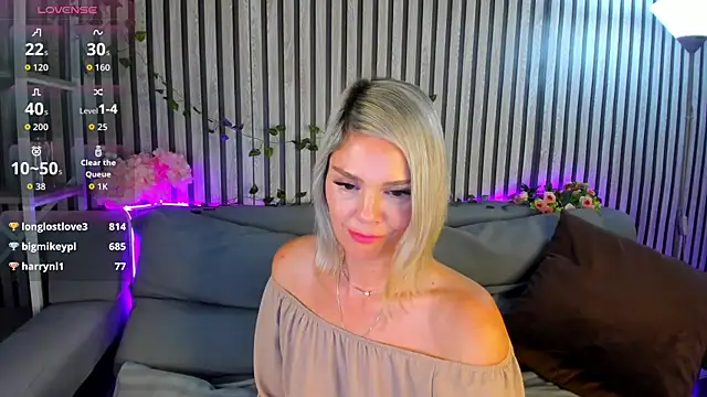 Betty_Brock Live XXX-Chat