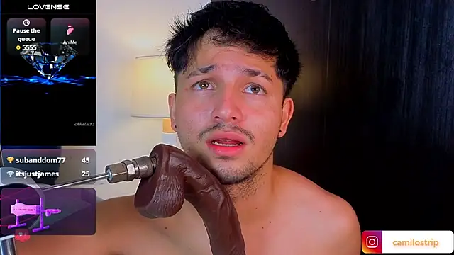 Issac_james_ Adlı Modelin Canlı XXX Sohbeti