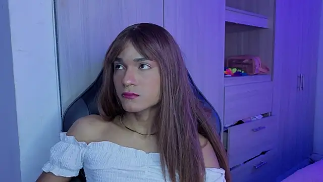 tiffanyy_777 Live XXX-Chat