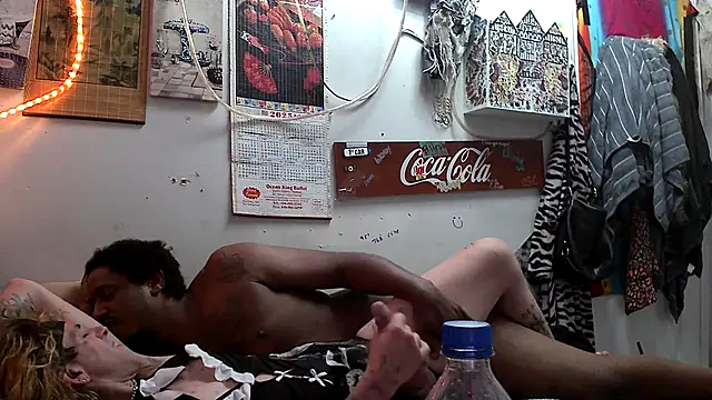 Chat +18 de VanillaSnowcones ao vivo