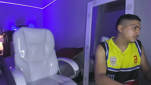 Chat +18 de Dante_mia ao vivo
