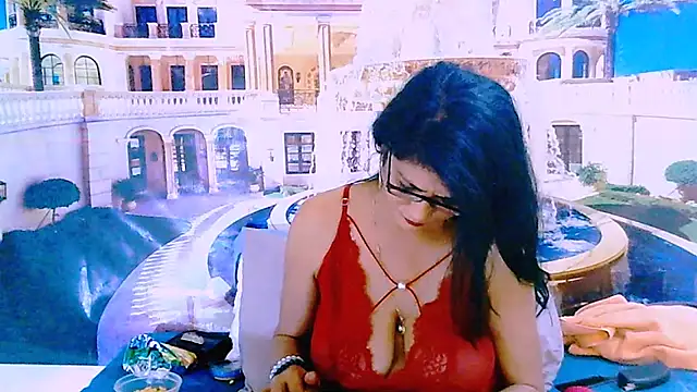 IndianAllure 라이브 XXX 채팅