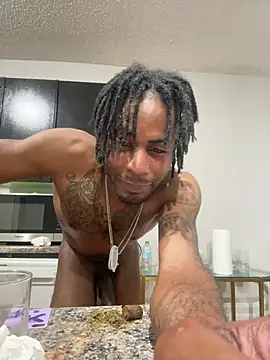 cuz5105's Live XXX Chat