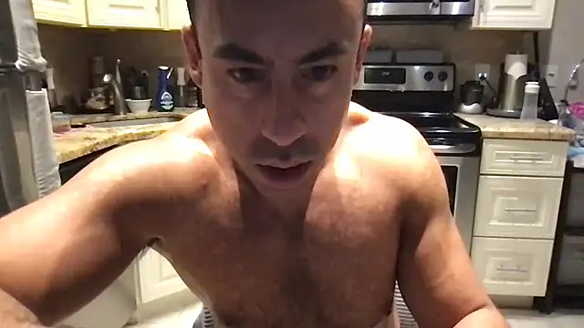Živý XXX chat BigGuyMuscle