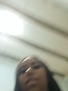Chat XXX ao vivo de jhenannyy