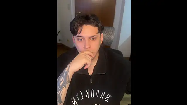 Markuss_bのライブXXXチャット