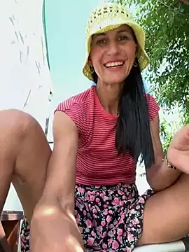 MilffantasyX – Naživo XXX chat