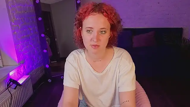 دردشة ScarlettSparkss الجنسية المباشرة
