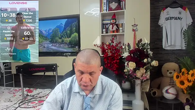 SpartacusDaddy48 Live XXX-Chat