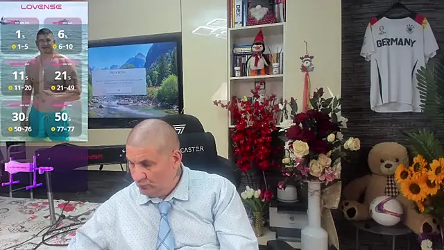 SpartacusDaddy48 Chat XXX live