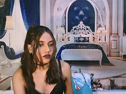IndianSkies' Live XXX Chat