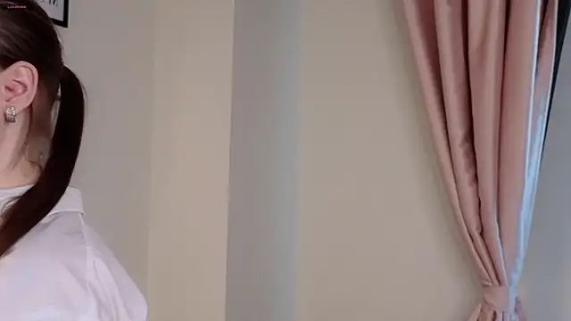 دردشة LeishaChamblee الجنسية المباشرة