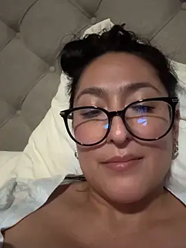Czat XXX na żywo – Goddessxxrosexx