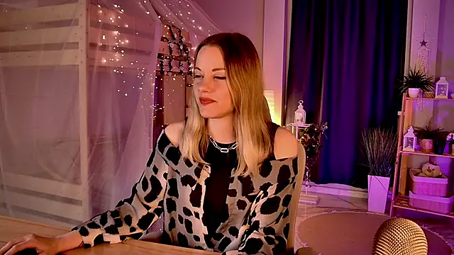 XXX chat uživo modela VireliaMoonfall
