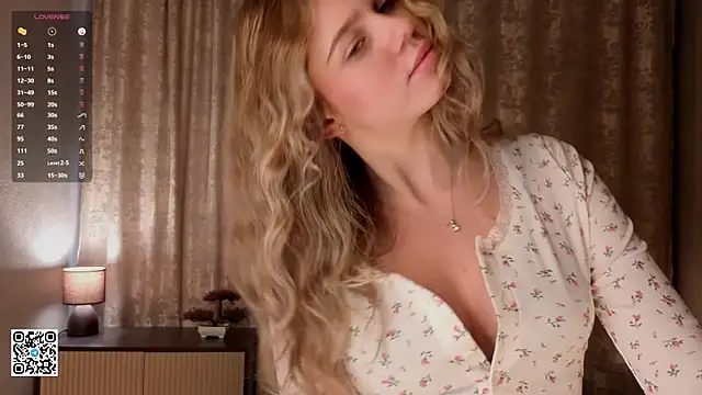 دردشة DonaDebore الجنسية المباشرة
