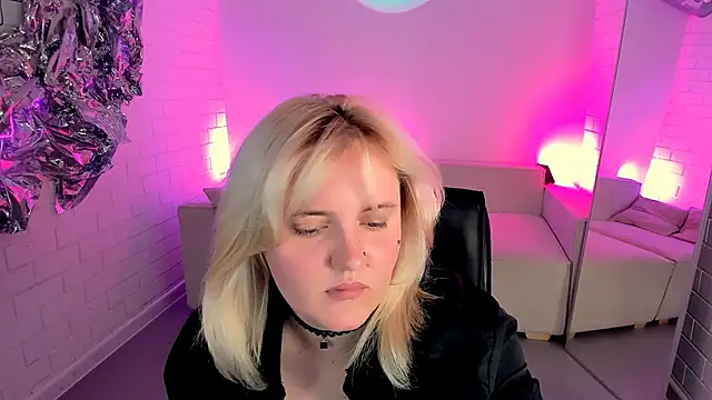 KathyBriggs 现场XXX聊天
