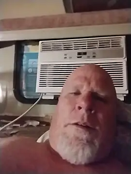 Reddog833's Webcam Show