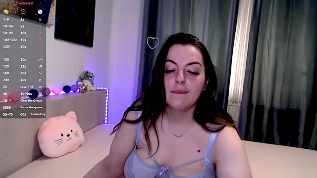 AlaynaDeluxe Live XXX Chat