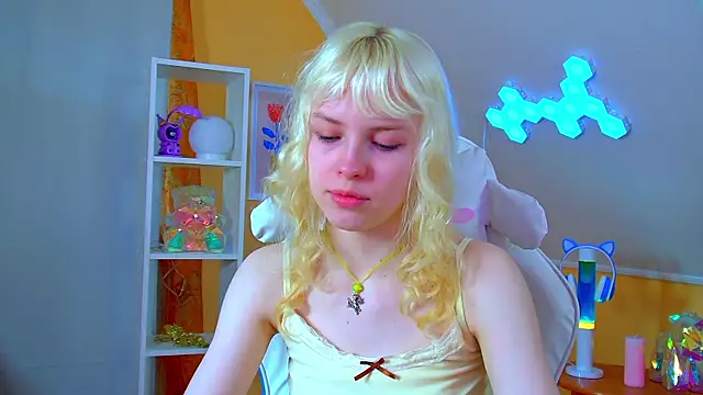 Chat +18 de HannahHollis ao vivo