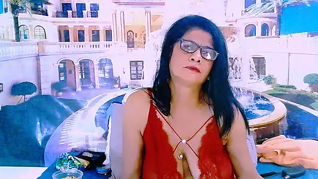 IndianAllure Live XXX-chat