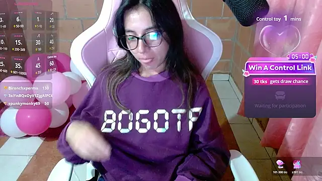 Czat XXX na żywo – Maggie_Fox3