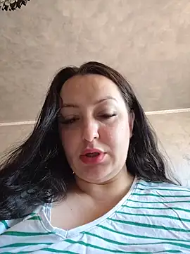 AMYRA_HOT's Live XXX Chat