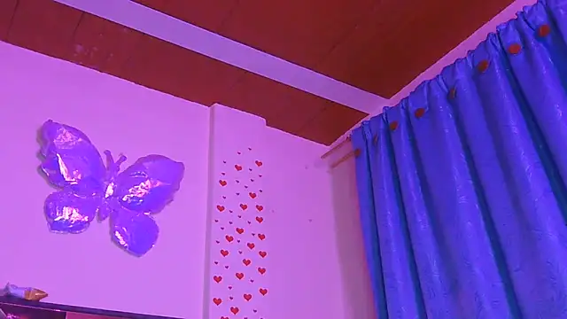 tinny_emiily 라이브 XXX 채팅