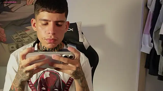 Angel_Luna0 Chat XXX in diretta