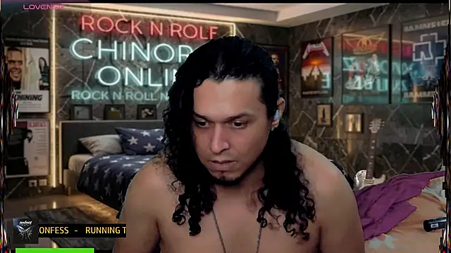 chino_roz Chat XXX in diretta