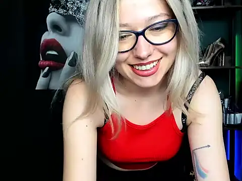 loveHeidi's Live XXX Chat
