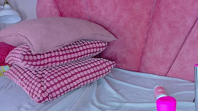 Miia_Anderson élő XXX-chatje