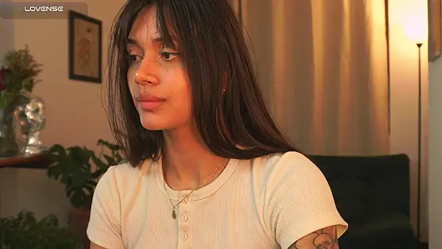 SeleneVaughan Live XXX-chat