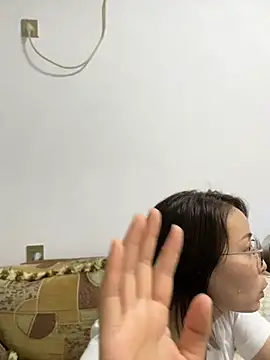 lisha521 即時 XXX 聊天