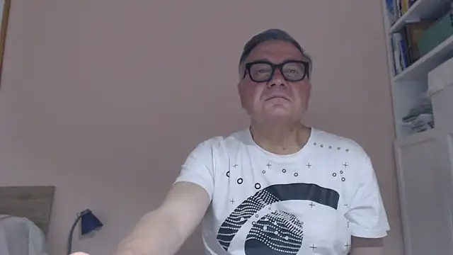 YOU6me Chat XXX live