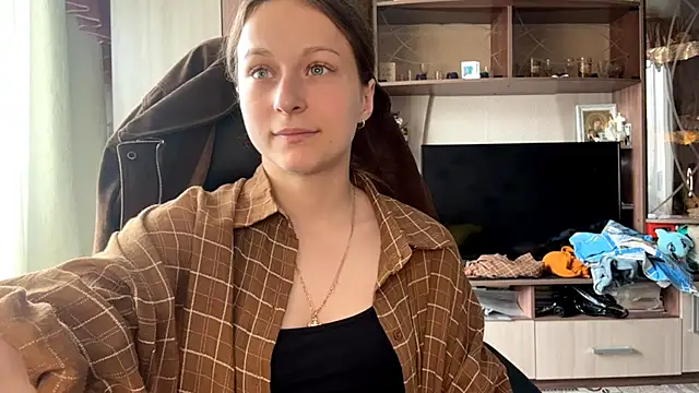 TaIliedGuest Live XXX-chat
