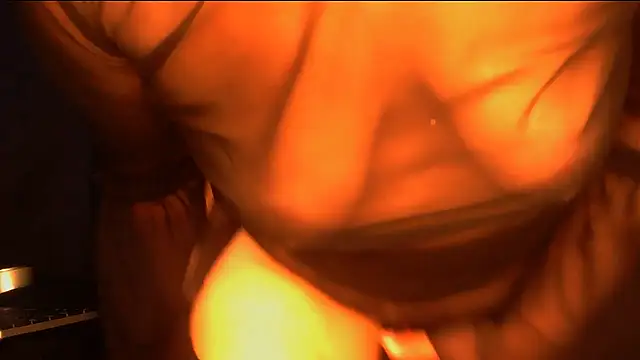 NuttingClone's Live XXX Chat