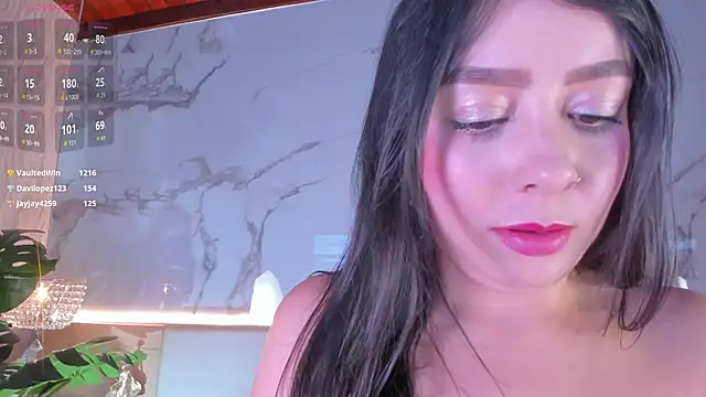 Chatroom XXX en direct de ValSmith_